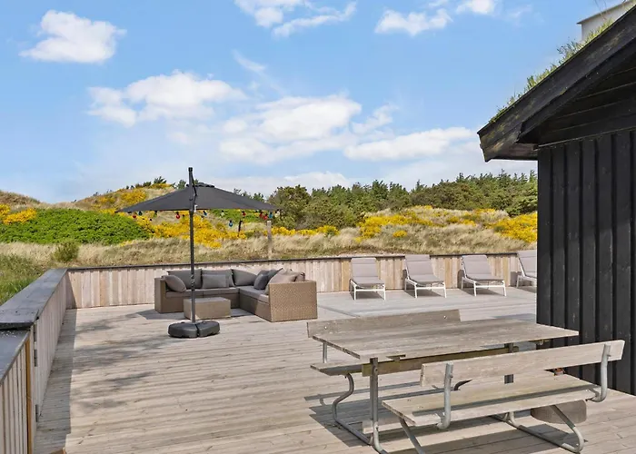 4 Bedroom Cozy In * Saltum